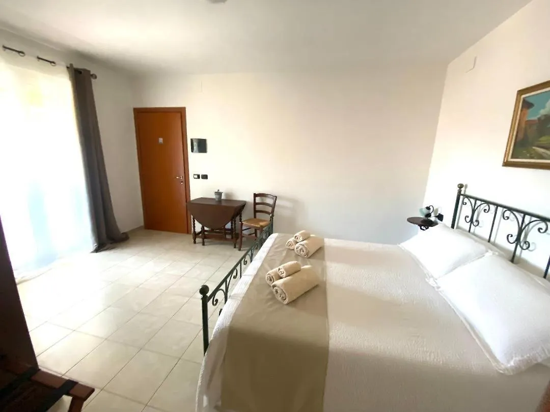 Villa Pedrosu Casa Linari 0*,  İtalya